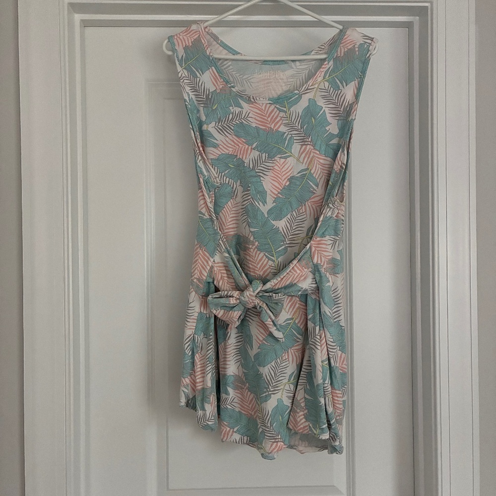 Latched Mama Nursing Tank women’s size 1x